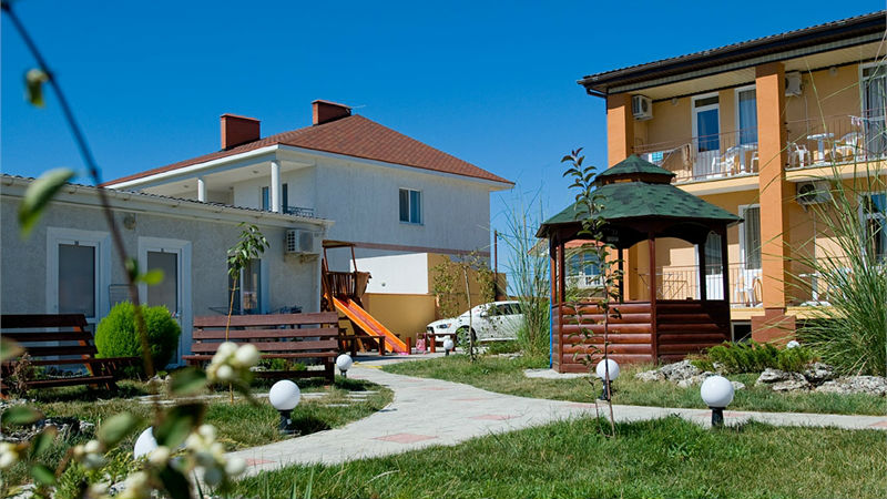 Отдых в Крыму в августе в Заозерном