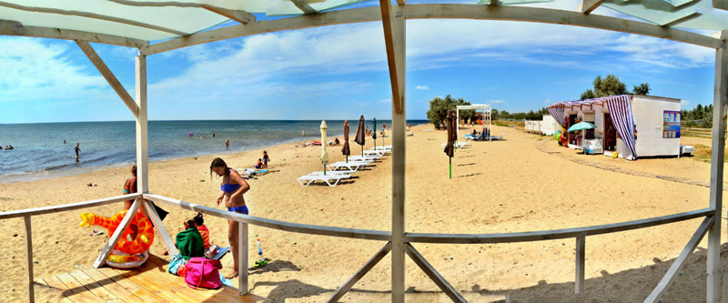 Отдых на Черном море в Крыму — пляж «Мохито»